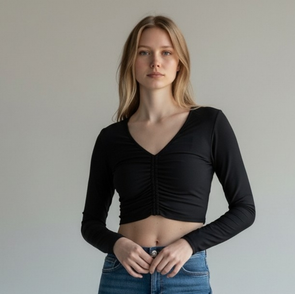 Calia- Women’s Black Long Sleeve Ruched Crop Top